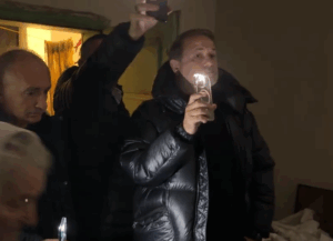 deputetet-e-pd,-gjin-gjoni-dhe-kastriot-piroli,-inspektojne-situaten-e-krijuar-nga-moti-i-keq-ne-kurbin:-qytetaret-jane-lene-ne-meshire-te-fatit