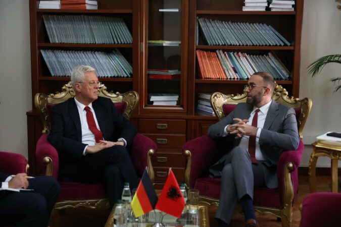 shembulli-i-dosjes-balluku,-te-vjedhim-shqiperine,-bardhi-takim-me-ambasadorin-gjerman:-vendi-ka-nevoje-per-nje-qeveri-qe-del-nga-zgjedhje-te-lira-e-te-ndershme!
