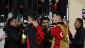 shorti-i-play-off-te-boterorit-2026/-shqiperia-meson-neser-rivalet-ne-zyrih