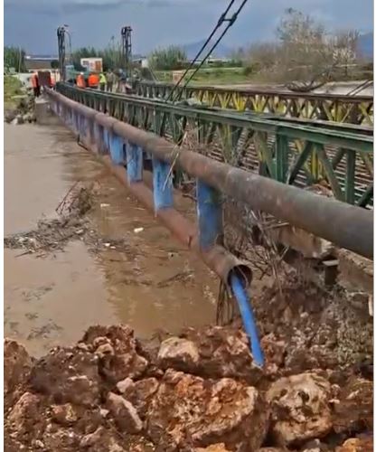 video/-moti-i-keq-shkaktoi-carje-te-argjinatures,-riparohet-ura-ne-metoq