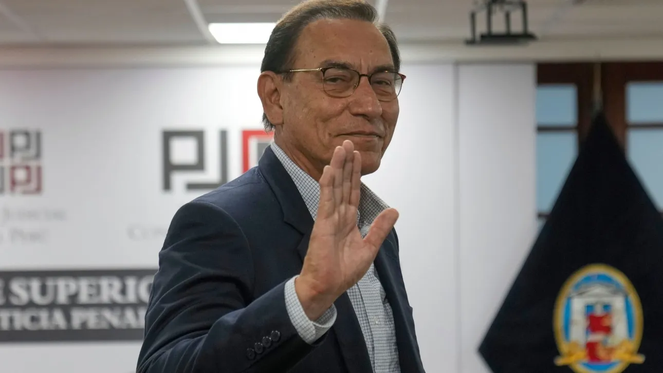 akuzohej-per-marrje-ryshfeti,-denohet-me-14-vite-burg-ish-presidenti-i-peruse