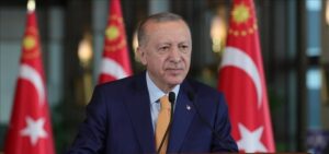 presidenti-turk-dhe-papa-leo-do-te-mbajne-konference-per-shtyp-ne-ankara