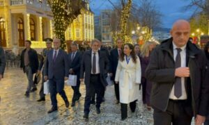 zgjedhjet-e-pergjithshme-ne-kosove-me-28-dhjetor,-osmani:-shpresoj-qe-te-kemi-nje-qeveri-te-forte