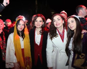 foto/-spiropali-osmani-ja-marrin-valles-se-bashku-ne-festimet-per-pavaresine-ne-shkoder