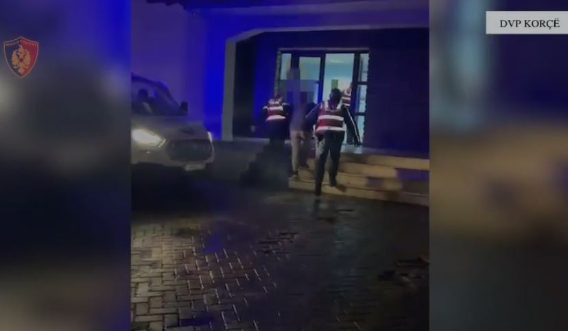 emrat/-falsifikonin-aktet-e-verifikimit-per-fermeret,-zbulohet-skeme-abuzive-me-fondet-e-azhbr-se-ne-korce.-masa-sigurimi-ndaj-9-personave