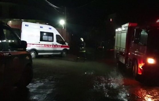 zjarr-ne-nje-apartament-ne-shkoder,-shpetojne-mrekullisht-dy-te-moshuarit