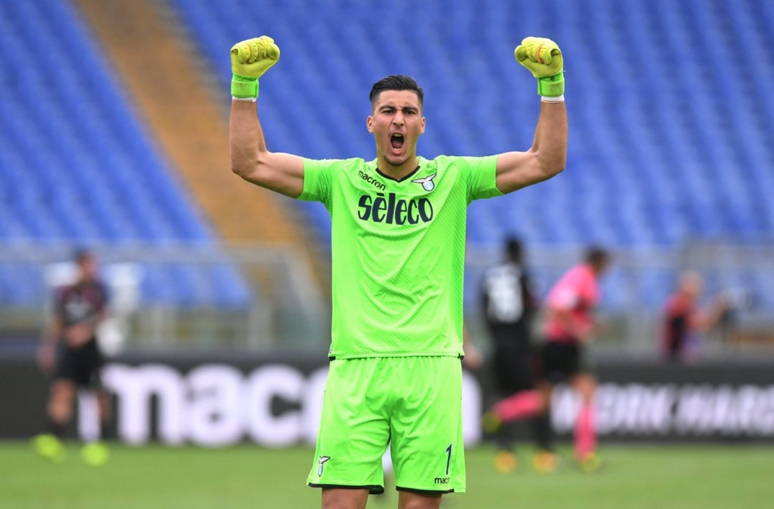 “zgjodha-shqiperine-prej-familjes”,-strakosha-“rrefehet”-ne-itali:-te-lazio-vitet-me-te-bukura-te-karrieres,-aek-shtepia-ime