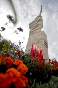 29-nentor,-81-vjetori-i-clirimit-te-shqiperise/-rama:-urime-festen-kombetare!