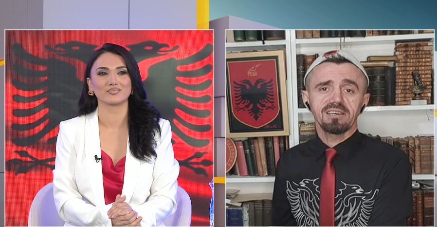 “ura-e-bosforit-‘vishet’-kuq-e-zi”/-festimet-ne-turqi-per-28-nentorin,-gazetari:-s’ndjehemi-te-diskriminuar,-na-quajne-vellezer-dhe-motra