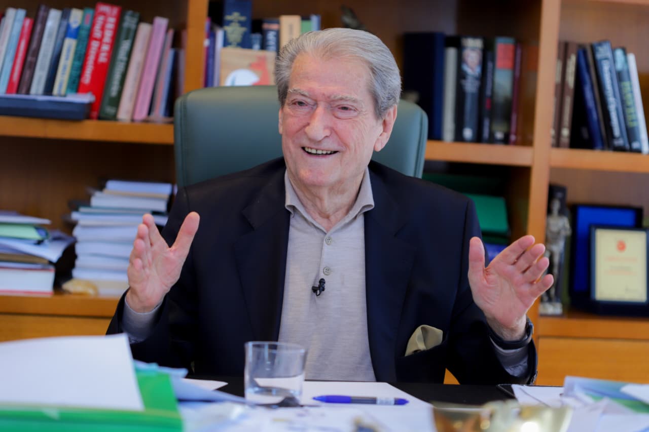 “kisha-edhe-nje-rruge-tjeter”/-berisha-rrefen-pse-nuk-krijoi-nje-parti-te-re:-pd-nuk-e-meritonte-qe-t’u-dorezohej-armiqve