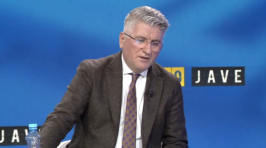 “salianji-eshte-aset-i-pd,-ka-paguar-nje-kosto-te-pamerituar-politike”/-gjekmarkaj-per-mbledhjen-e-me-te-votuarve-te-primareve:-nuk-eshte-problemi-pse-pine-kafe-10-demokrate,-por-kjo-furtune…