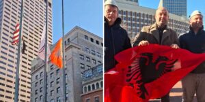 video/-ne-boston-ngrihet-flamuri-shqiptar-para-bashkise,-valevitet-krah-atij-amerikan-per-diten-e-pavaresise
