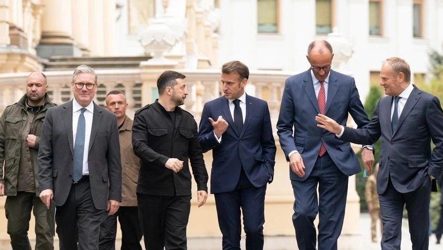 ethe-diplomatike-pas-ultimatumit-te-trump-per-ukrainen/-zelensky-zhvillon-telefonata-te-njepasnjeshme-me-merz,-macron-dhe-stramer