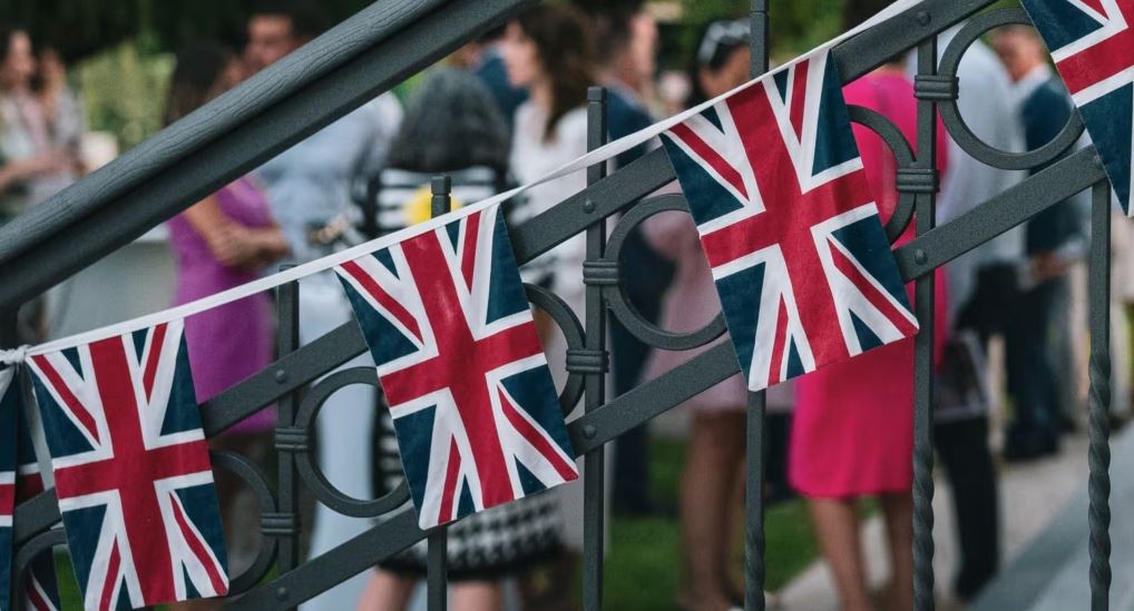 britania-pritet-te-miratoje-planin-per-ambasaden-kineze-ne-londer