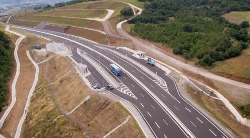 kakavije–janine-bllokohet-te-dielen,-shkak-protesta-e…