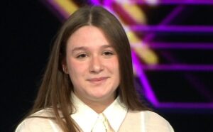 mbesa-e-elhaida-danit-rremben-zemren-e-jurise-dhe-publikut-ne-“x-factor”