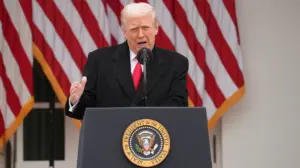 trump-urdheron-ndalimin-e-vizave-per-shtetasit-afgane-pas-incidentit-me-ushtaret-e-shba-se