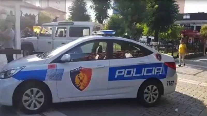 te-shtena-pas-sherrit-per-makinen/-elbasan,-policia-zbardh-ngjarjen-pas-plumbave-drejt-nje-banese