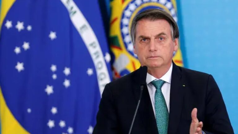 arrestohet-ish-presidenti-brazilian/-jair-bolsonaro-tentoi-te-heqe-byzylykun-elektrik