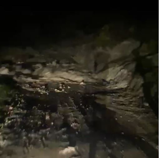 permbytet-depoja-e-ujit-ne-kolonje/-emergjencat:-po-behet-pastrimi-i-saj-dhe-analizat