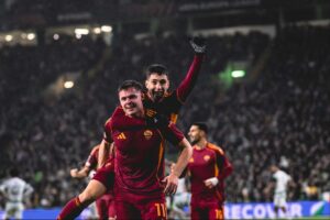 fitojne-dy-italianet,-roma-e-bologna-prane-kualifikimit,-ndeshje-e-“cmendur”-ne-bukuresht