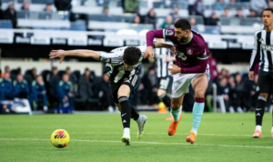 tjeter-shans-per-brojen/-sulmuesi-kuqezi-pritet-serish-titullar-me-burnley-ne-premier-league