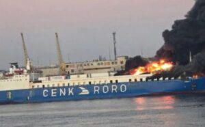 bombardime-ne-odese,-shperthen-anije-tregtare-pas-sulmit-me-raketa