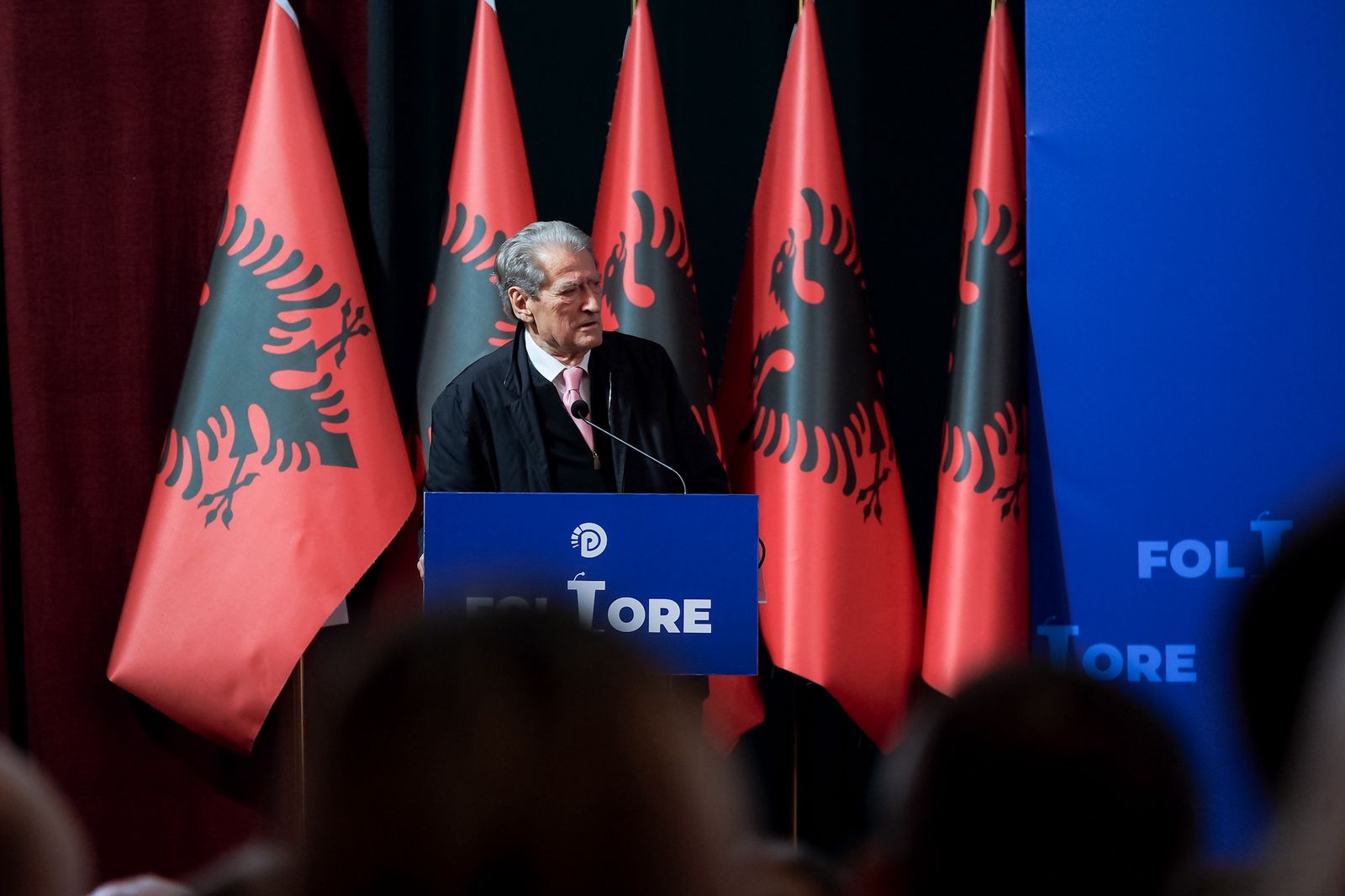 “revolte,-revolte-deri-ne-fitore”/-berisha-thirrje-qytetareve:-te-pergatitemi-per-permbysjen-e-regjimit-dhe-fitoren-e-pd