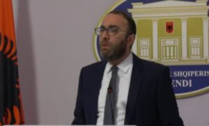 bardhi:-fajin-e-ka-saliu/-korrigjon-berishen:-ceshtjen-shabani-e-cojme-ne-kushtetuese