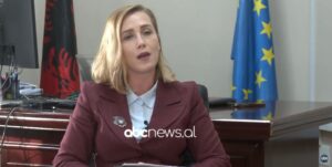 faktoret-qe-ndikuan-ne-papunesi/-manjani:-ne-tremujorin-e-pare-2025-u-realizuan-20-mije-ndermjetesime-te-punesimit