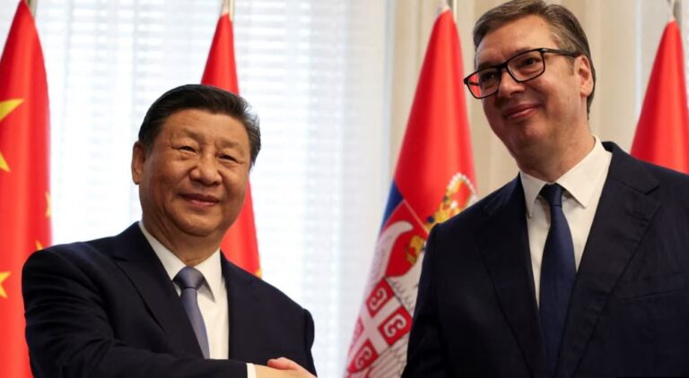 vucic-paralajmeron-vizite-zyrtare-ne-kine