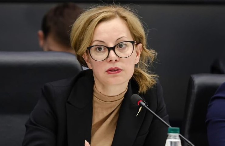 “i-rende-lajmi-per-ndarjen-tragjikisht-nga-jeta,-ne-moshe-te-re,-te-elizabeta-katiaj”!-ministri-blendi-gonxhja-mesazh-ngushellimi:-do-te-kujtohet-gjithmone-me-mirenjohje!