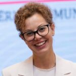 “dhimbje-e-thelle”,-delina-ibrahimaj-fjale-prekese-per-elizabeta-katiaj-pas-ndarjes-nga-jeta:-ishte-frymezim-per-grate-sipermarrese.-ikja-e-saj-humbje-e-madhe-per-diasporen!