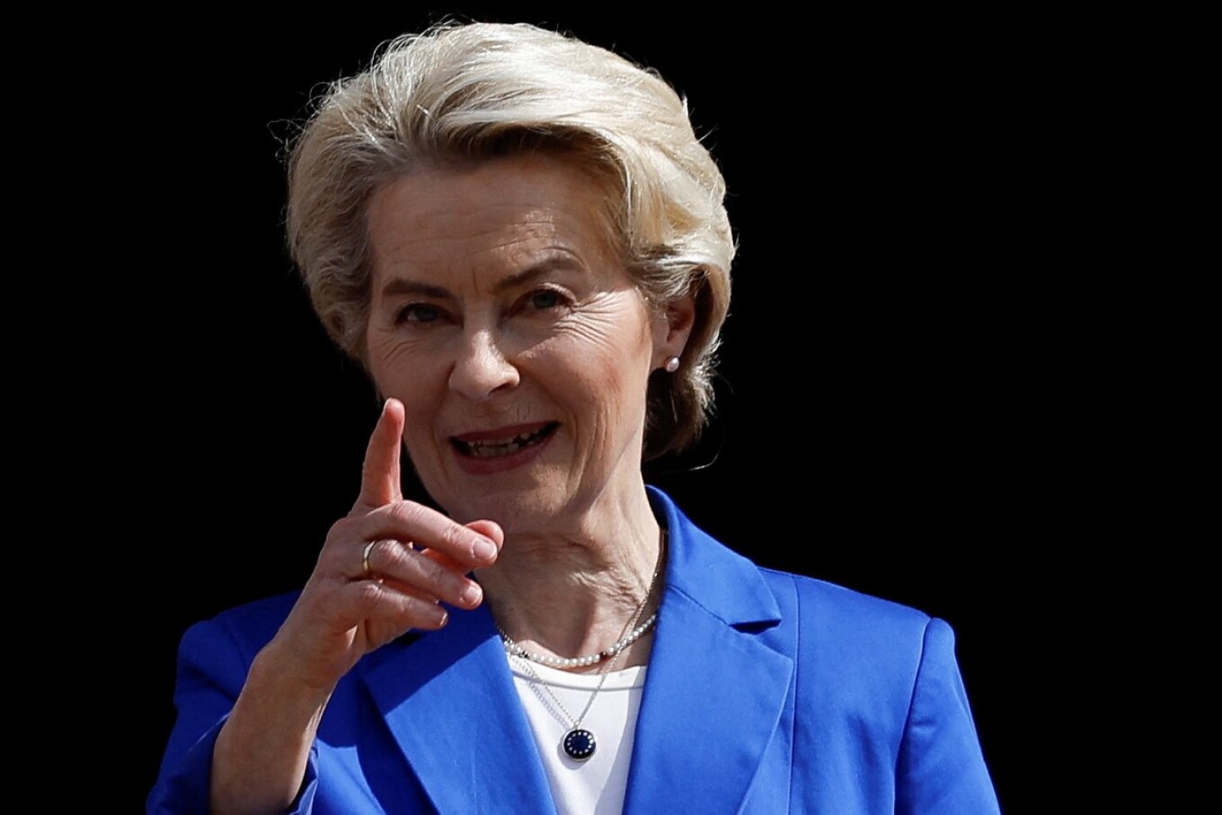 bejne-histori!-revista-forbes-publikon-listen-e-grave-me-te-fuqishme-ne-bote-per-vitin-2025,-kryeson-ursula-von-der-leyen
