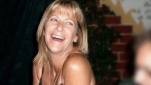 u-tha-se-ishte-mbytur-ne-det/-pas-16-vitesh-zbardhet-vdekja-e-britanikes-ne-krete,-u-vra-nga…