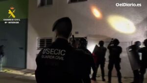 zbulohen-“shtepi-bari”/-goditet-rrjeti-i-marijuanes-ne-spanje,-9-shqiptare-ne-pranga