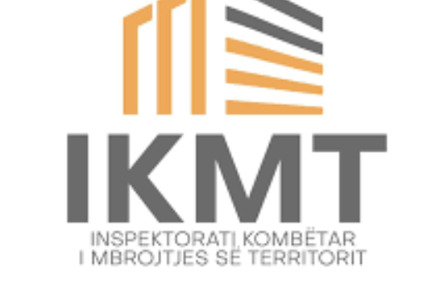 emri/-kukes,-pranga-inspektorit-te-ikmt,-kercenoi-me-jete-drejtorin-per-gjoben-ndaj-kusheririt-ndertues