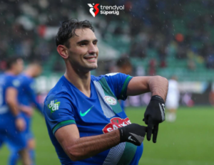 video/-i-sakte-para-porte,-mesfushori-i-kombetares-shenon-gol-ne-turqi