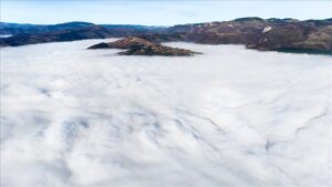 mjegulla-e-dendur-mbulon-sarajeven,-ndotja-e-ajrit-rritet-ndjeshem