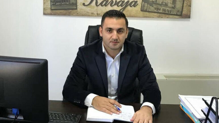 hysen-kadiu-i-pergjigjet-berishes-pas-akuzave-ne-mbledhjen-e-kryesise:-demokratet-kane-sot-me-shume-se-kurre-nevoje-per-bashkim-dhe-jo-per-percarje