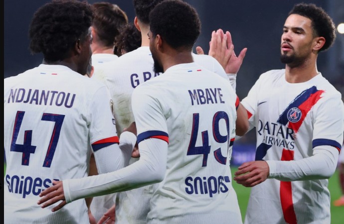 psg-rrezikon-shume-ndaj-metz,-por-ne-fund-fiton-dhe-rikthehet-ne-vendin-e-pare…-per-momentin-(video)