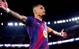 raphinha-shpeton-barcelonen,-rritet-presioni-ndaj-real-madridit-(video)