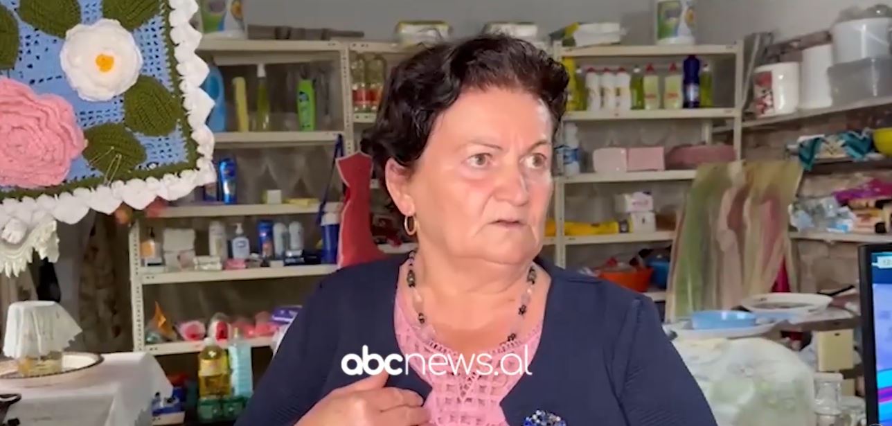 artizania-e-rusanit/-besnike-myrto-nga-delvina-mban-gjalle-qendisjet,-zahirete-e-amanetet-e-brezave