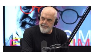 “ca-trimosha-te-bkh-se-erdhen-te-kryeministria…”/-rama:-u-eshte-mbushur-mendja-se-jane-shteti.-nuk-donin-te-linin-“patllaken”-tek-dera-sipas-rregullores