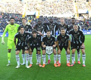 video/-napoli-bie-keq,-humbje-e-hidhur-ne-udine