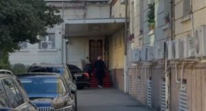 video/-rama-mbledh-grupin-parlamentar-te-ps,-shfaqet-ne-skene-dhe-balluku-pas-rikthimit-ne-detyre