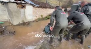 demet-nga-permbytjet/-saranda,-finiqi,-delvina-dhe-konispoli,-bashkite-me-te-demtuara-ne-jug