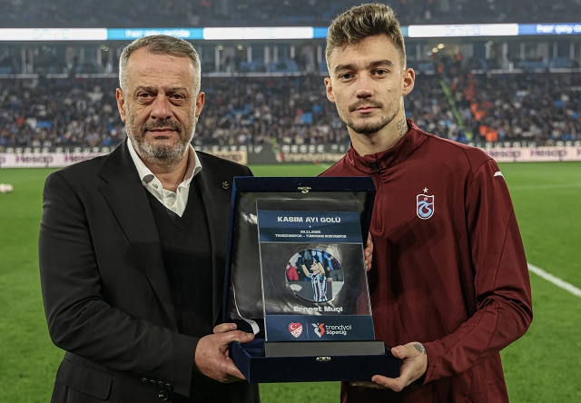 po-kalon-nje-forme-te-mire,-muci-merr-cmimin-ne-turqi