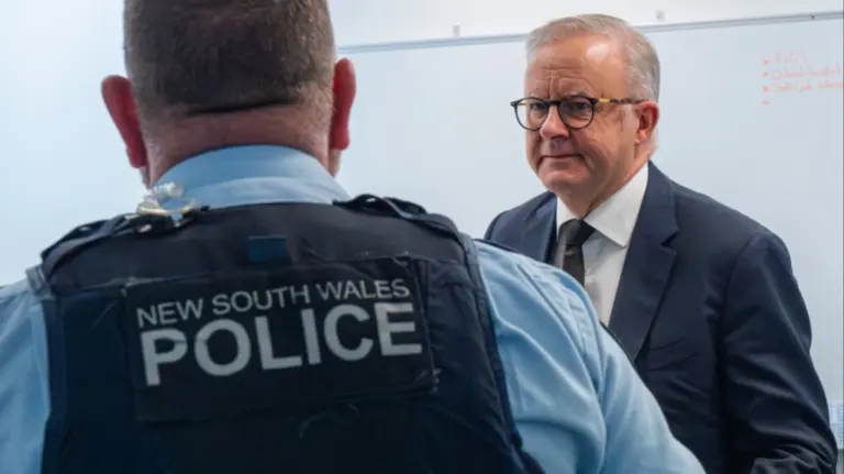 albanese:-sulmi-ne-plazhin-bondi-duket-se-ishte-i-motivuar-nga-“ideologjia-e-isis”