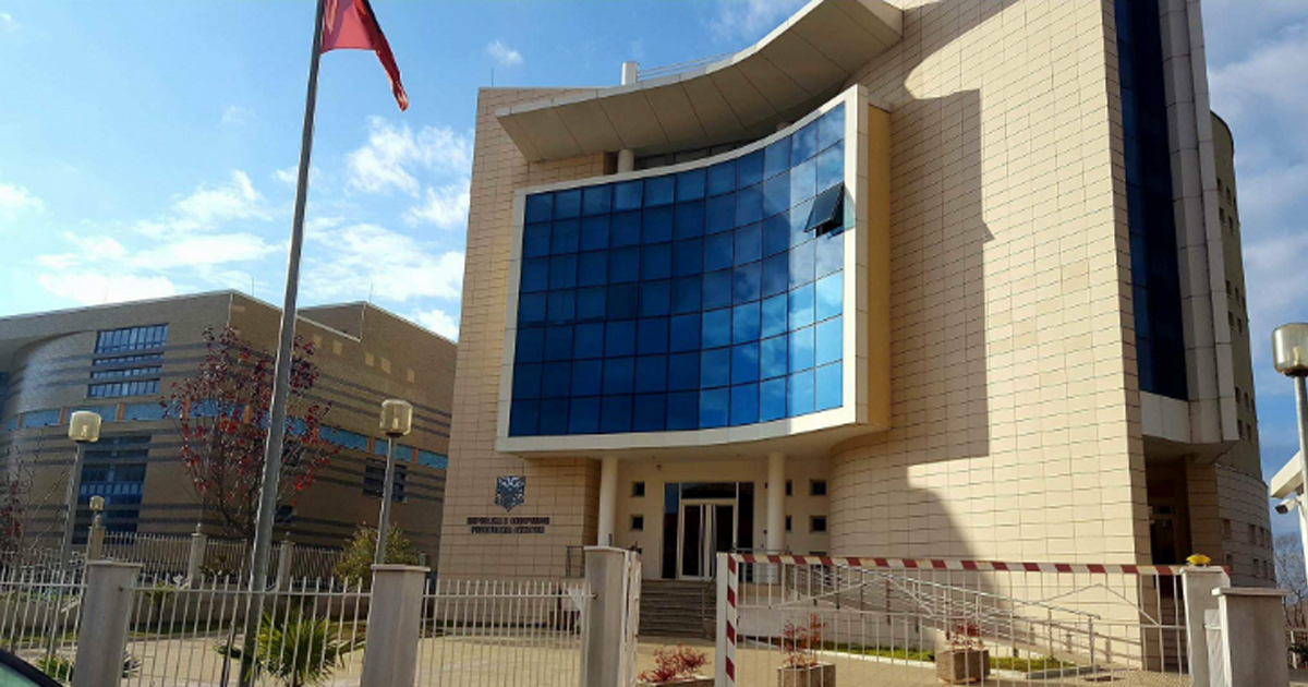 premtonin-makina-me-qira-dhe-u-zhvatnin-parate/-prokuroria-e-shkodres-dergon-ne-gjyq-4-persona